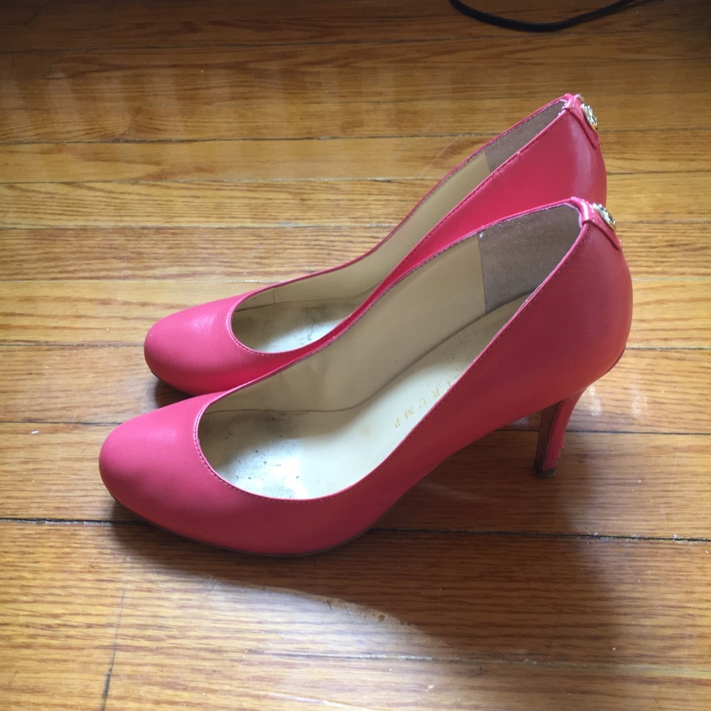 Ivanka Trump Leather Heels (Hot Pink)